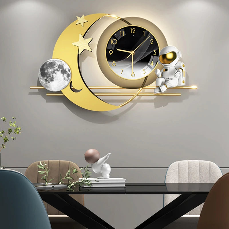 Aesthetic Lamp Wall Clocks Astronaut Luxury Art Modern Table Clocks Elegant Modern Large Clock Living Room Watch Decoration